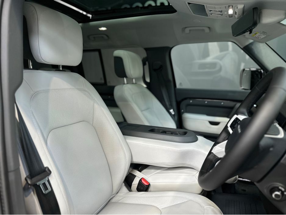 2026 Land Rover Defender