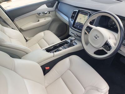 2016 Volvo XC90
