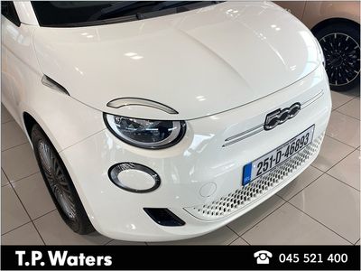 2025 Fiat 500e