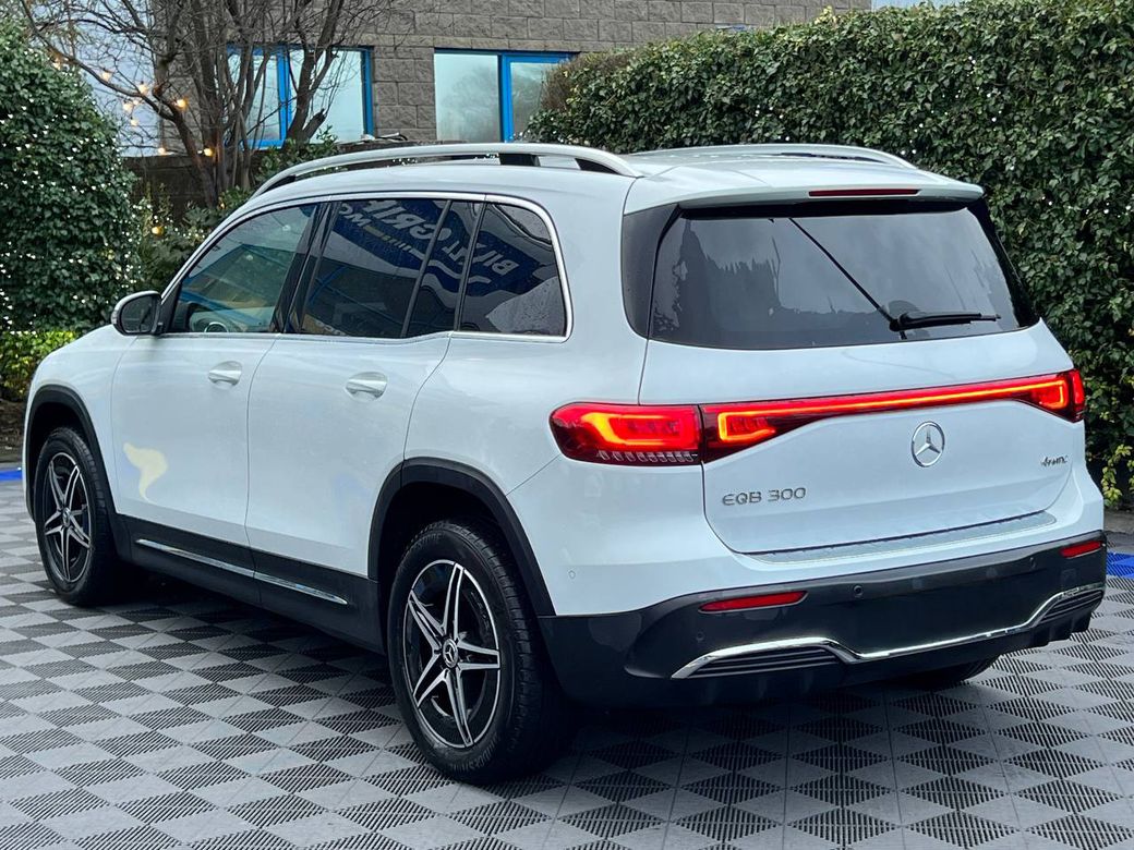 2023 Mercedes-Benz EQB