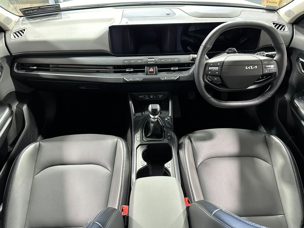 2026 Kia K4