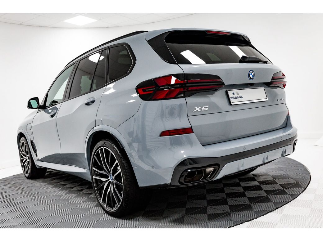 2025 BMW X5