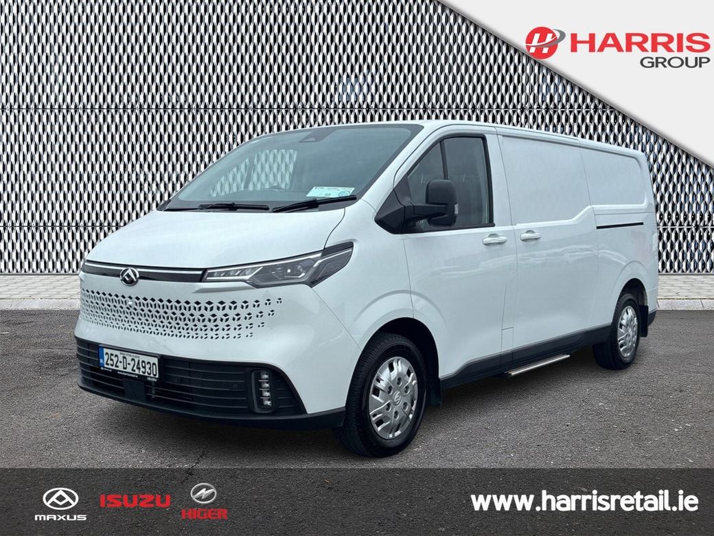 2025 White Maxus Deliver 7
