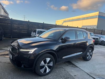 2023 Volvo XC40