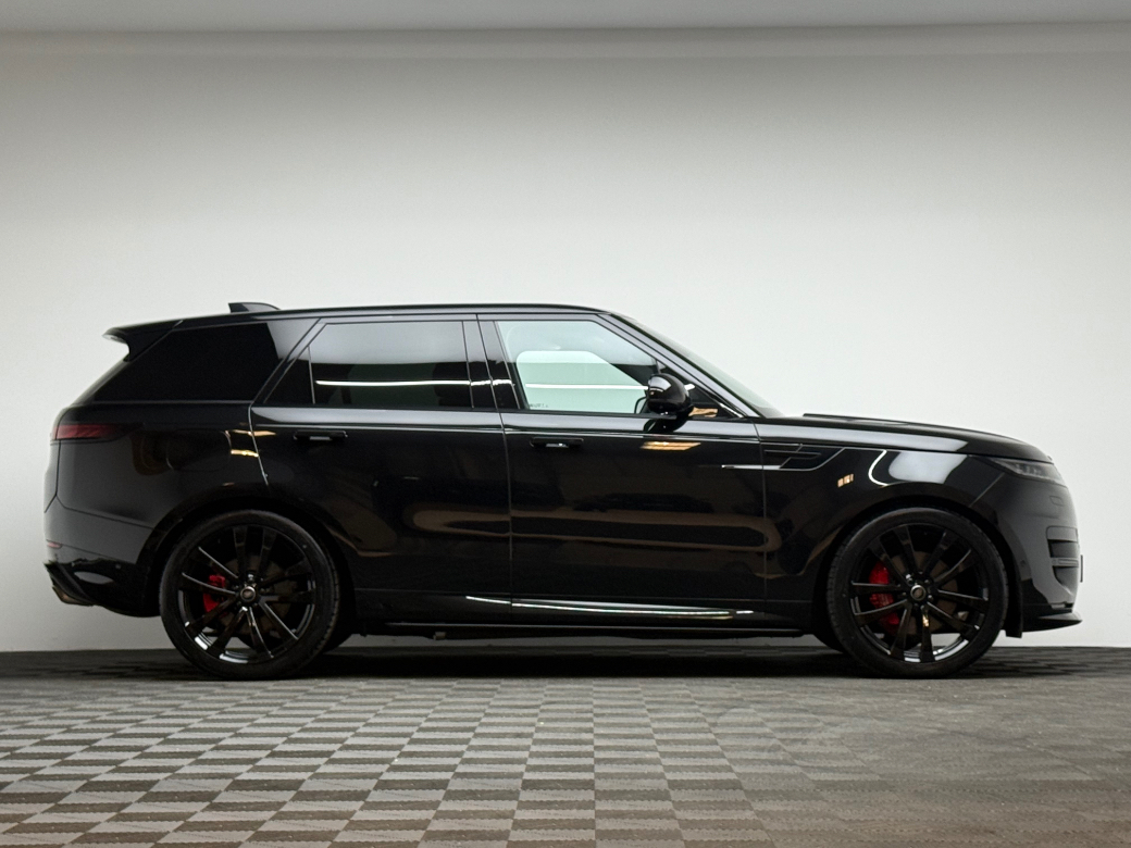 2025 Land Rover Range Rover Sport