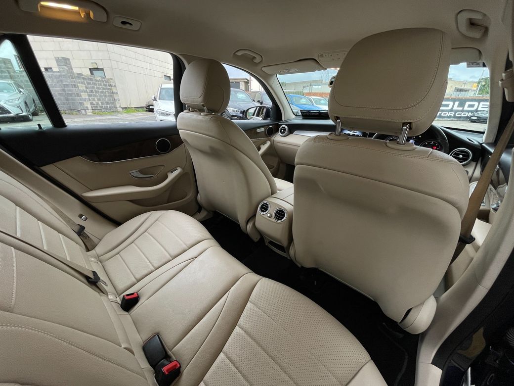 2017 Mercedes-Benz GLC Class