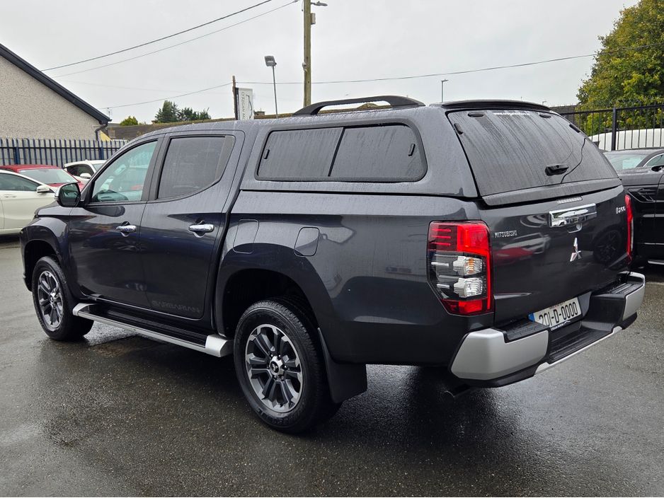 2020 Mitsubishi L200