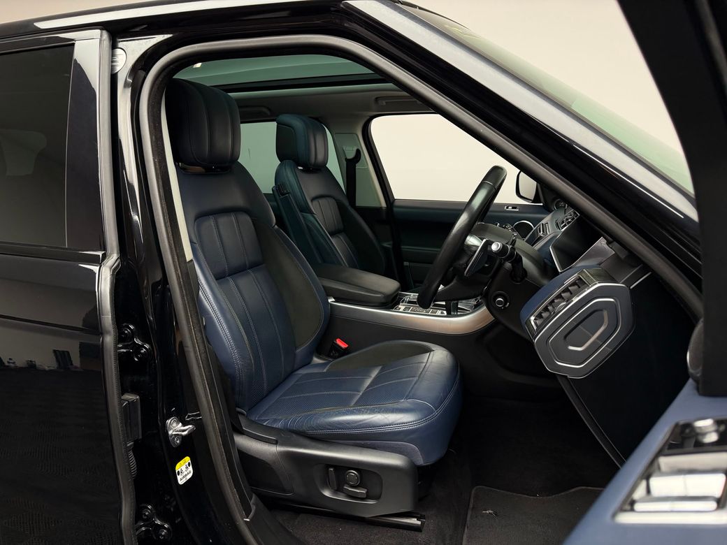 2020 Land Rover Range Rover Sport