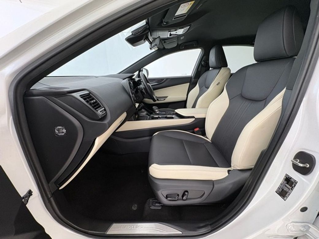 2024 Lexus NX 450H+