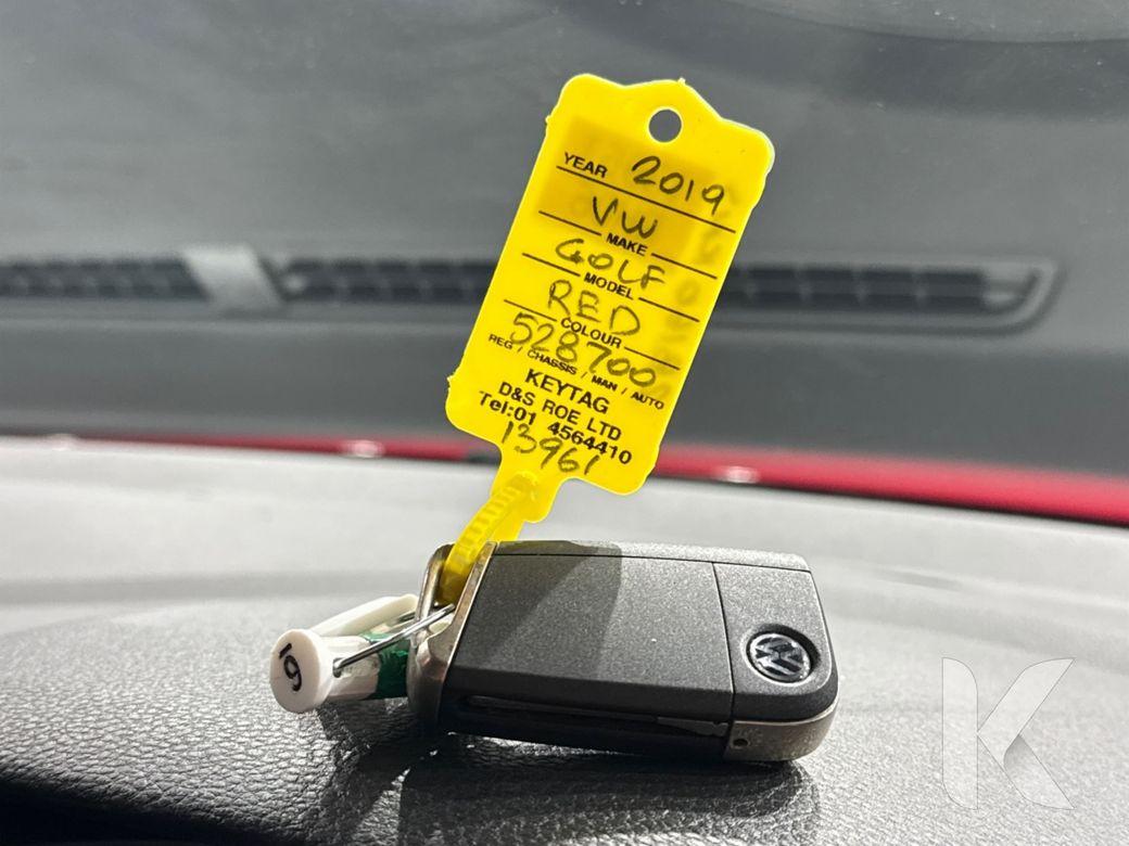 2019 Volkswagen Golf