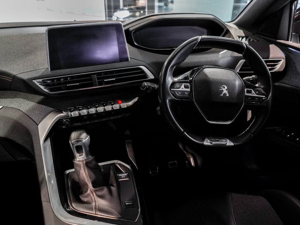 2019 Peugeot 5008