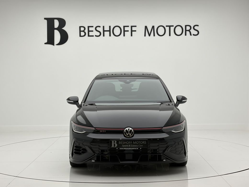 2025 Volkswagen Golf