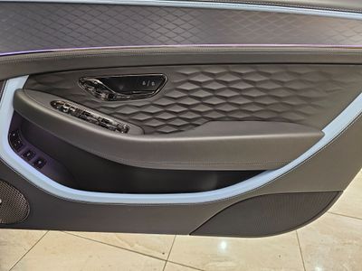 2024 Bentley Continental