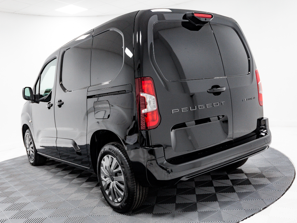2026 Peugeot Partner