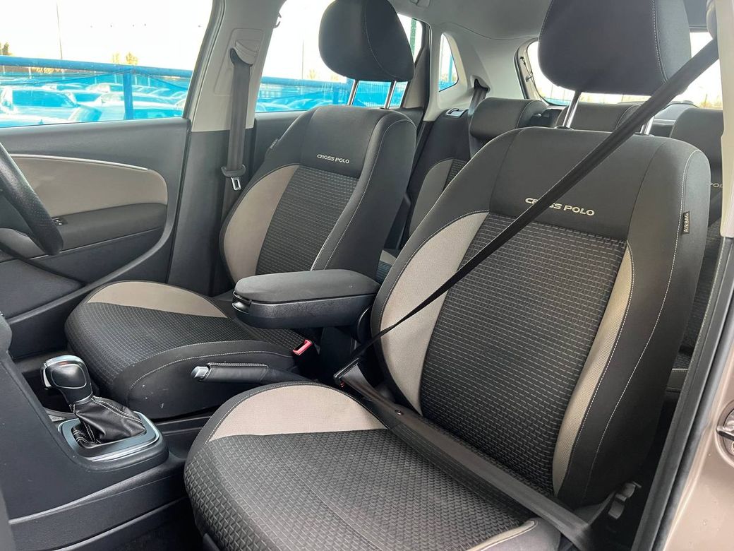 2015 Volkswagen Polo