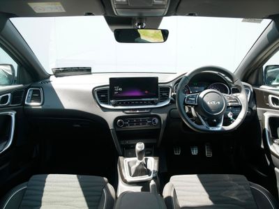2025 Kia Ceed