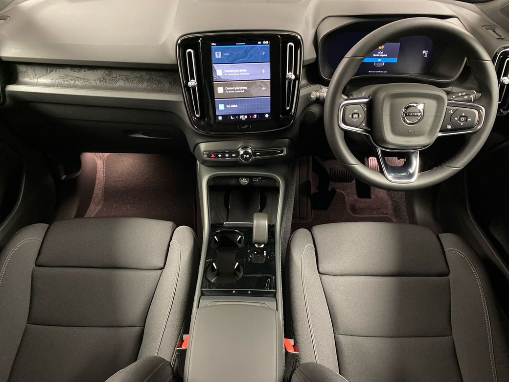 2026 Volvo EC40