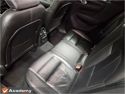 2023 Volvo XC40