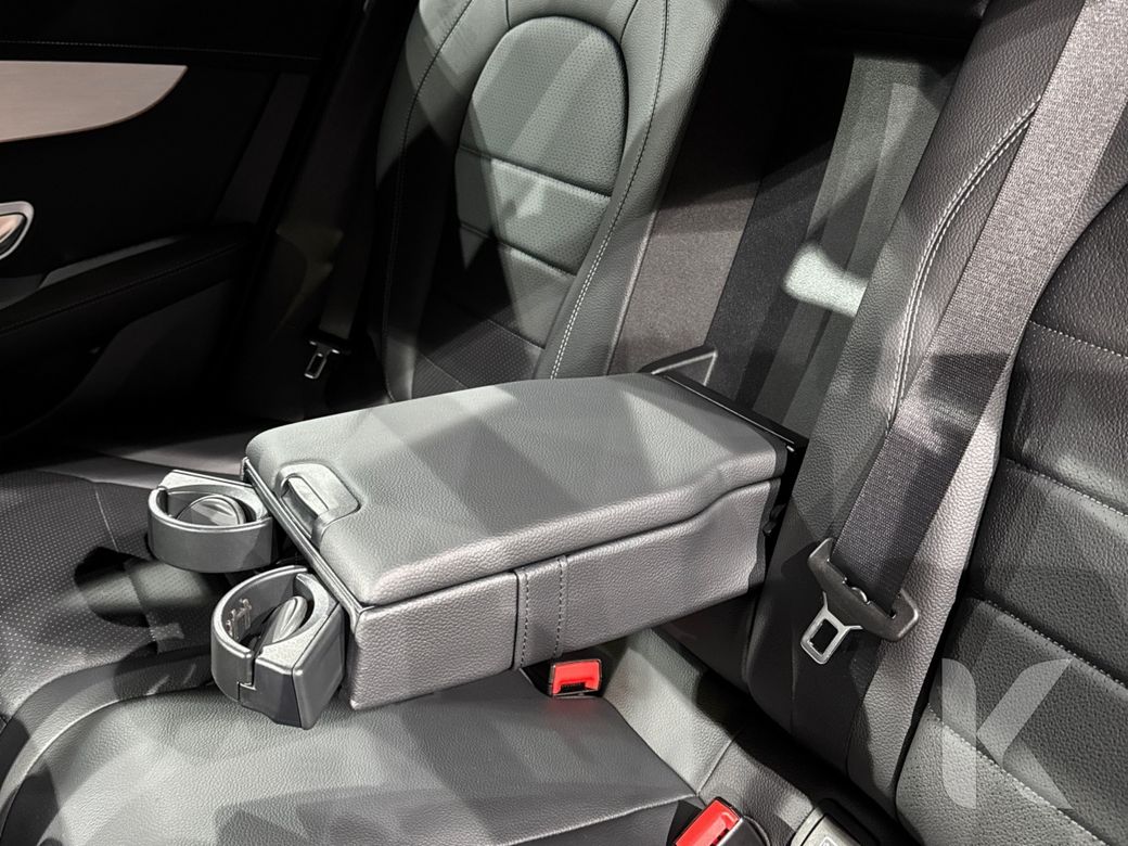 2021 Mercedes-Benz EQC