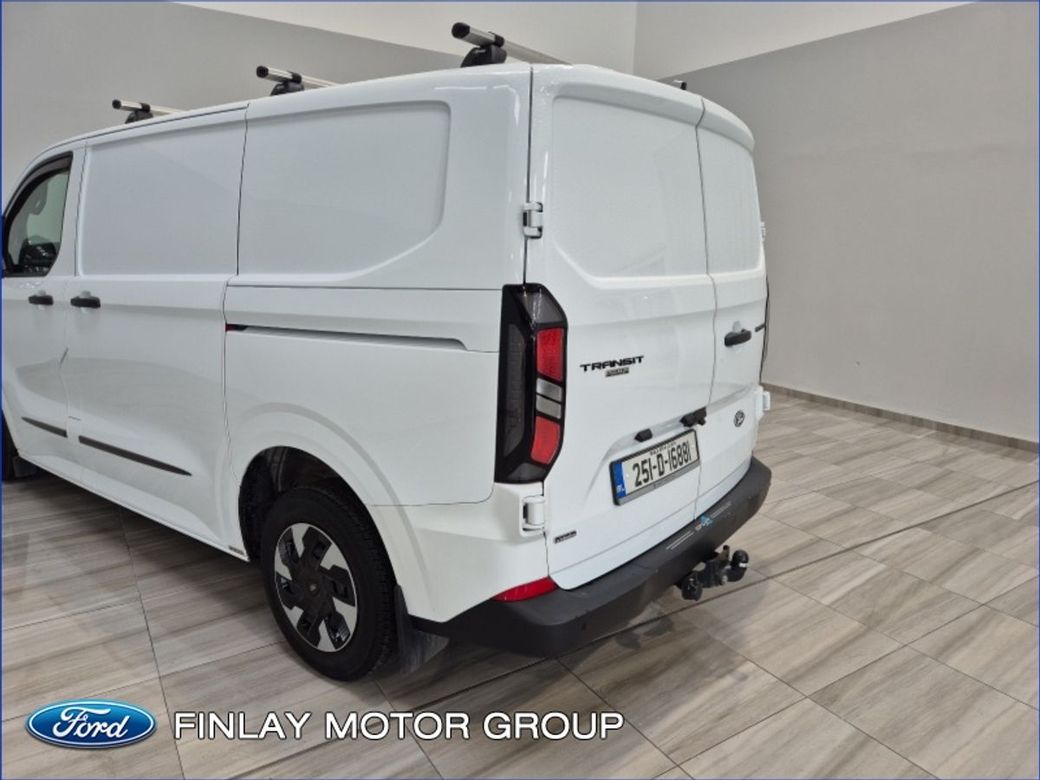 2025 Ford Transit Custom
