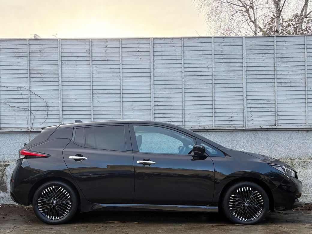 2022 Nissan Leaf