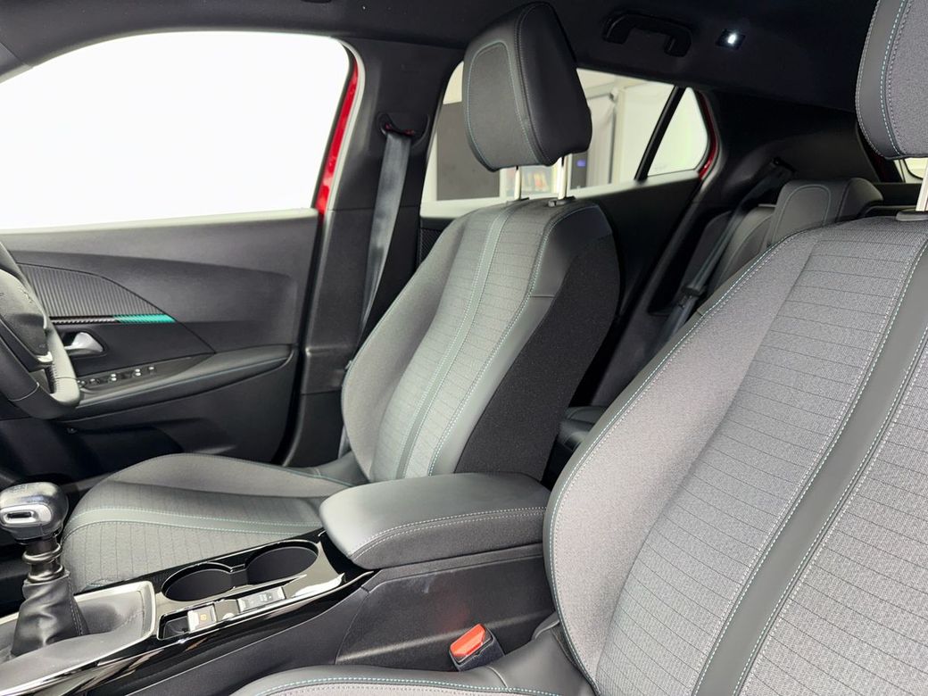 2023 Peugeot 2008