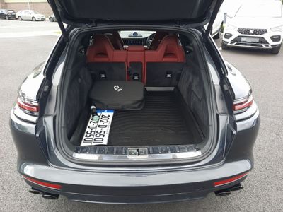 2020 Porsche Panamera