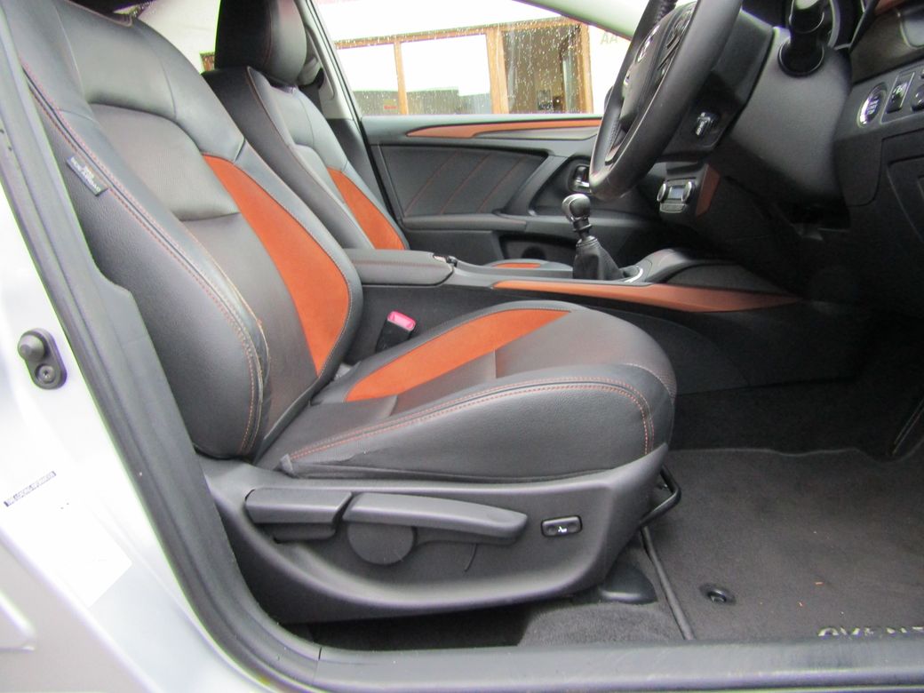 2016 Toyota Avensis
