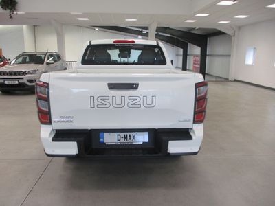 2025 Isuzu D-MAX