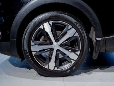 2023 Peugeot 5008