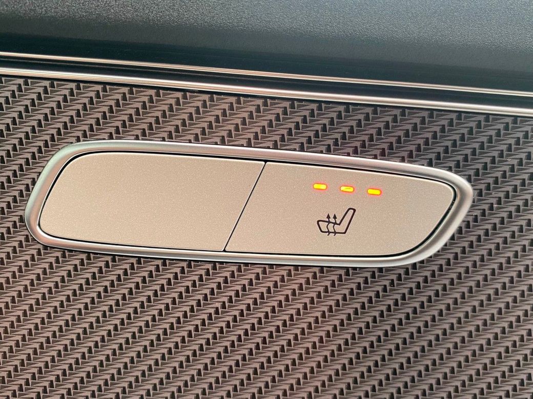 2022 Mercedes-Benz EQC