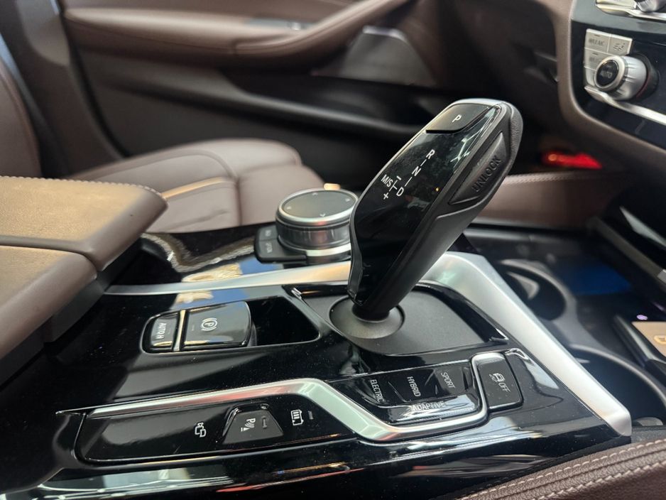 2021 BMW 5 Series