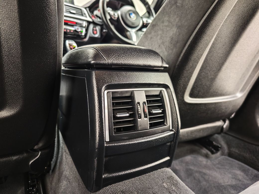 2018 BMW 3 Series