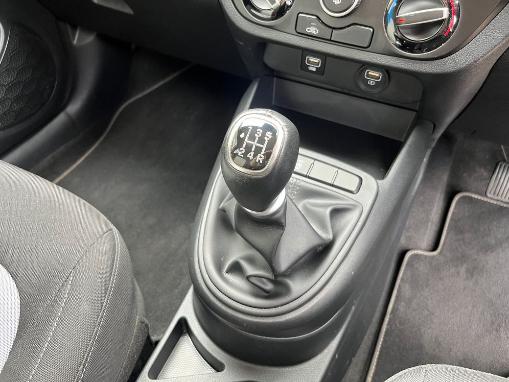 2021 Hyundai i10