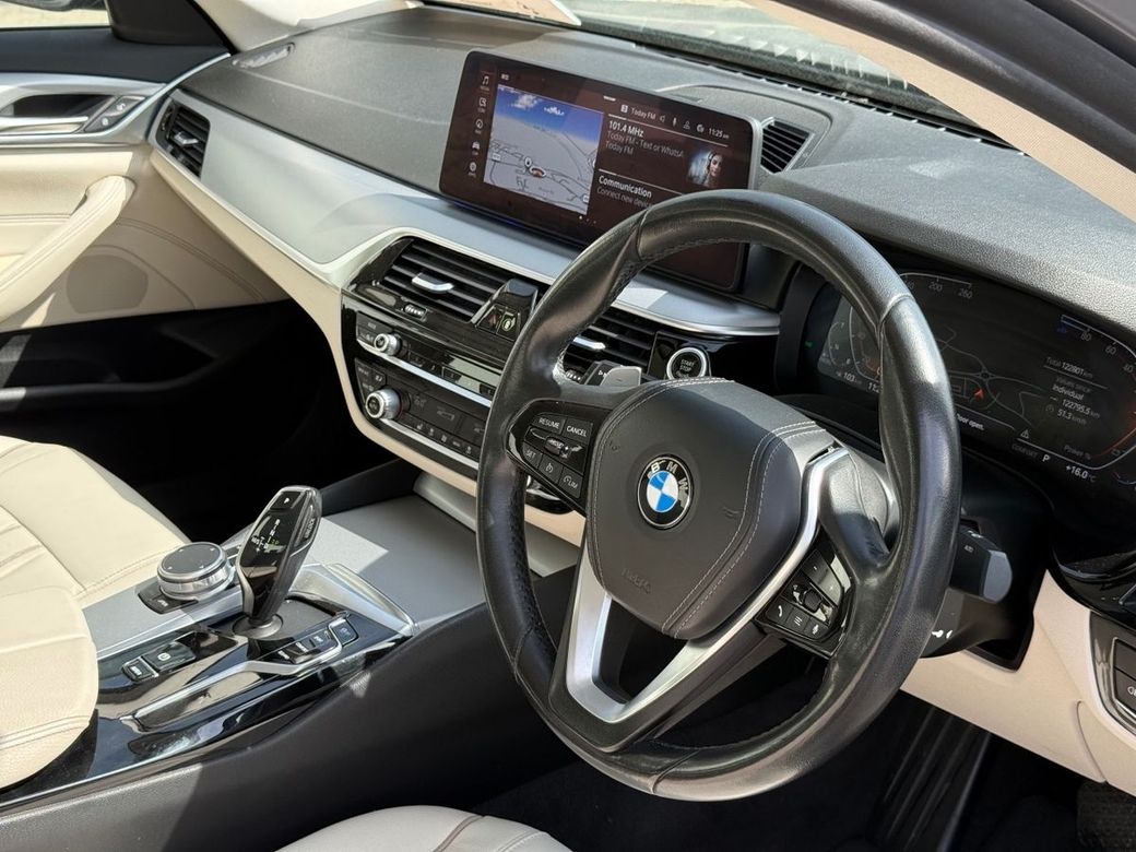 2021 BMW 5 Series