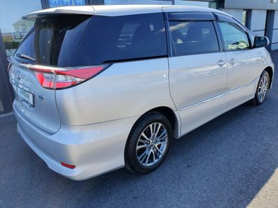 2017 Toyota Estima