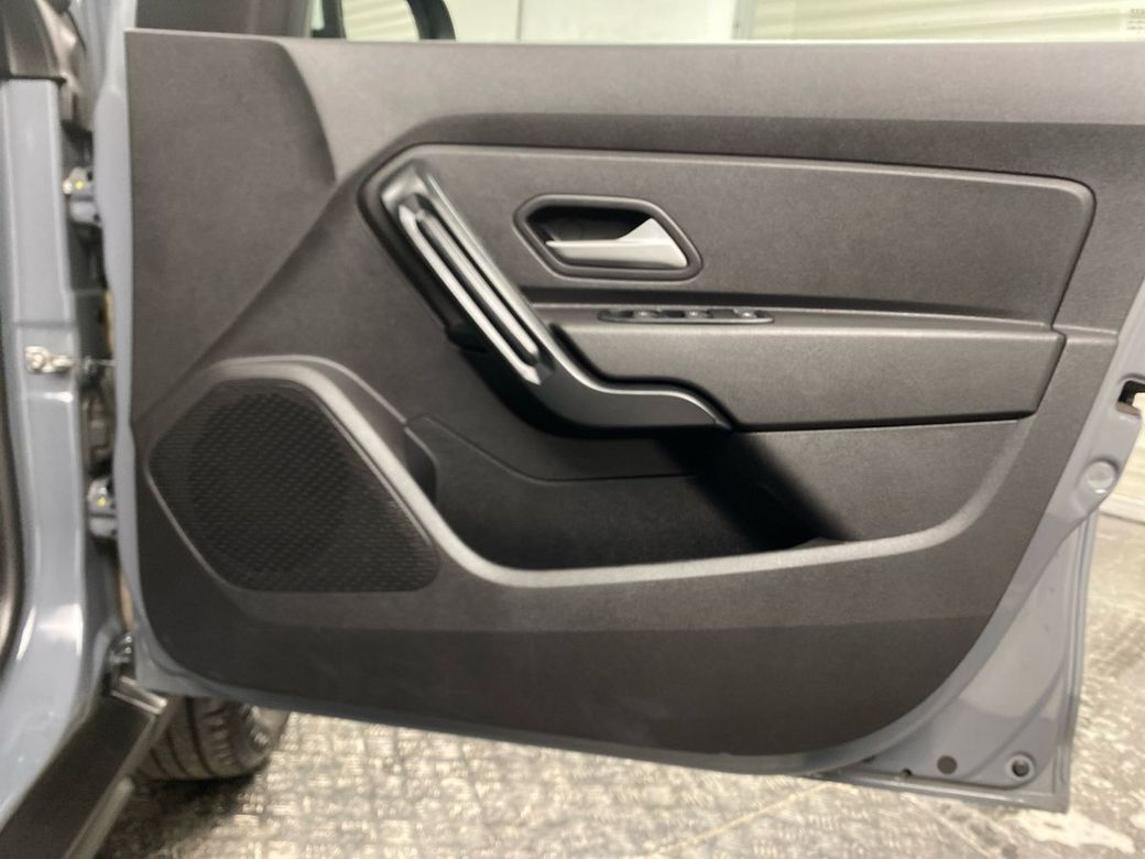 2023 Dacia Duster
