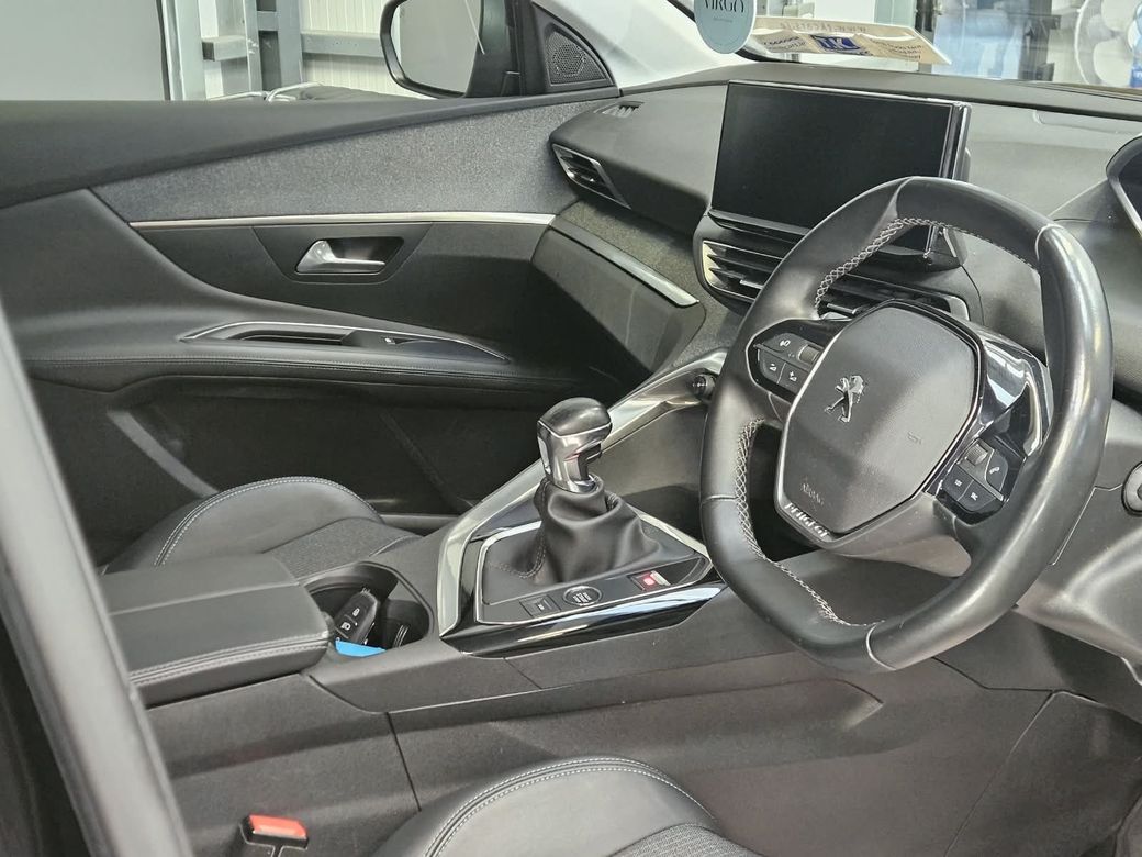 2022 Peugeot 3008