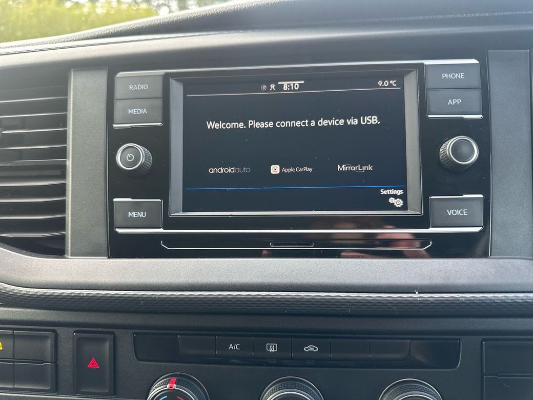 2020 Volkswagen Shuttle