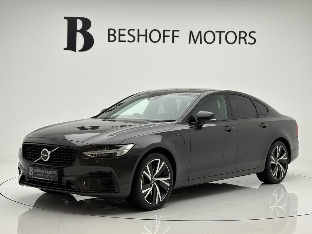 2022 Volvo S90