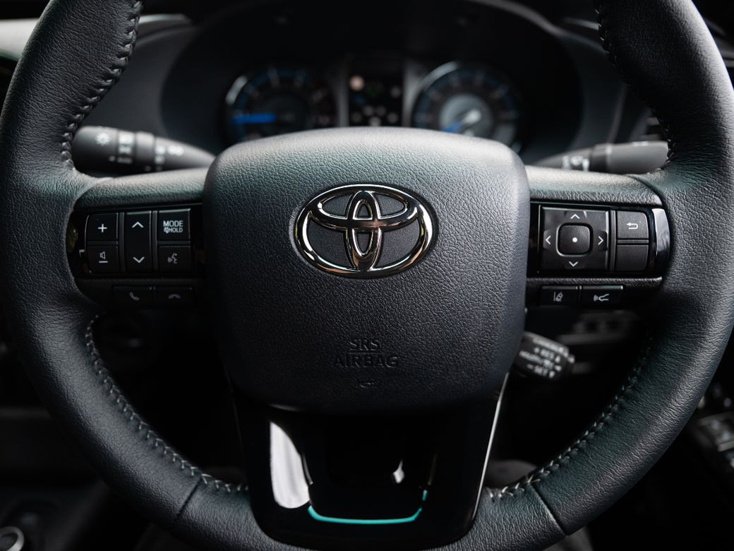 2025 Toyota Hilux