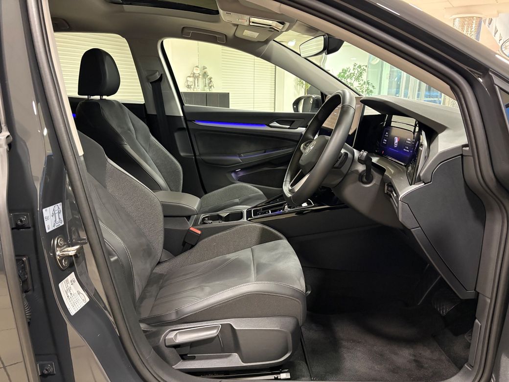 2025 Volkswagen Golf