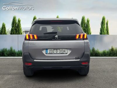 2023 Peugeot 5008