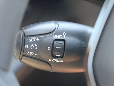 2023 Peugeot Partner