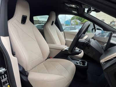 2022 BMW iX