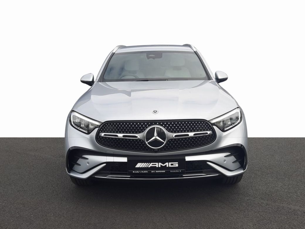 2025 Mercedes-Benz GLC Class