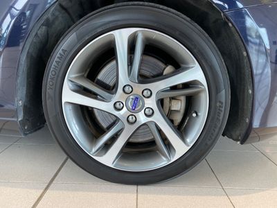 2016 Volvo V40