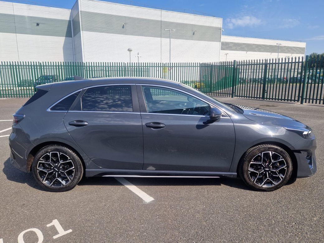 2022 Kia Ceed