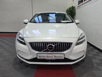 2018 Volvo V40