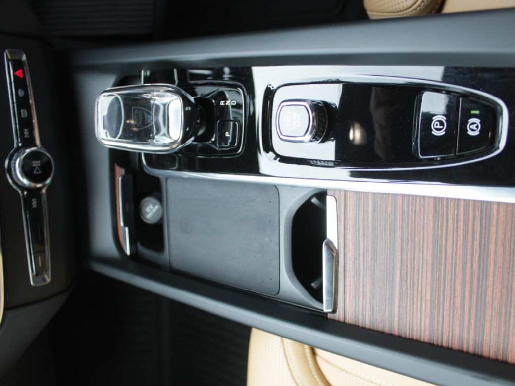 2024 Volvo XC60